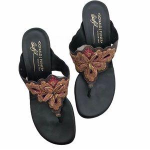 🌸 Donald J Pliner Beaded Summer Mini Heel Sandals